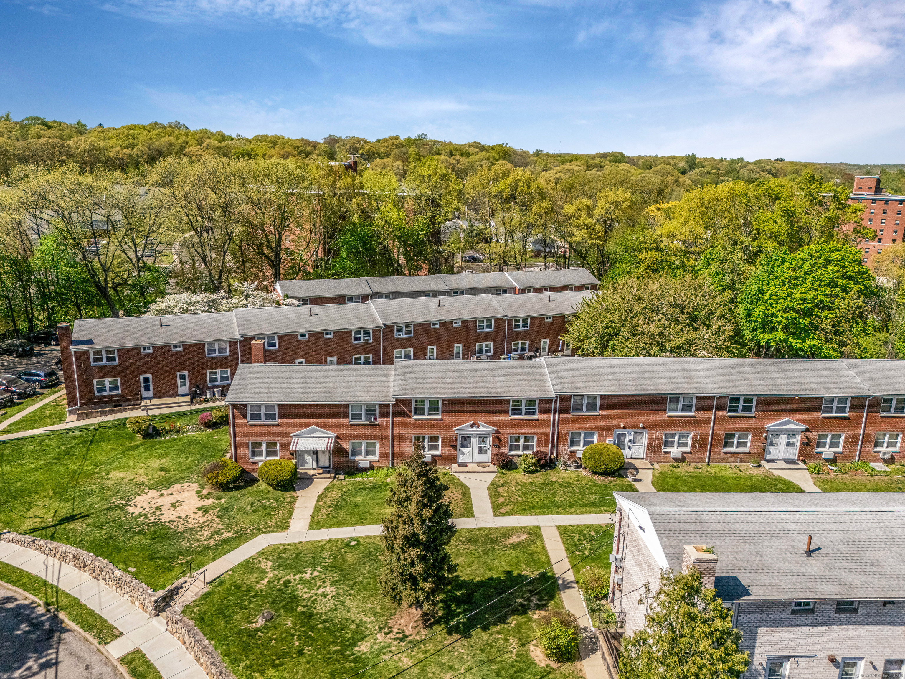 26 Karen Court Bridgeport CT 06606