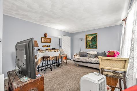 26 Karen Court Bridgeport CT 06606