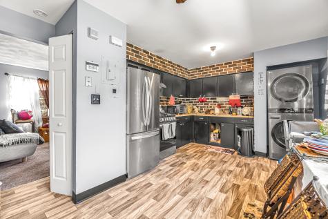 26 Karen Court Bridgeport CT 06606
