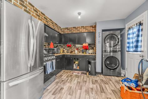 26 Karen Court Bridgeport CT 06606