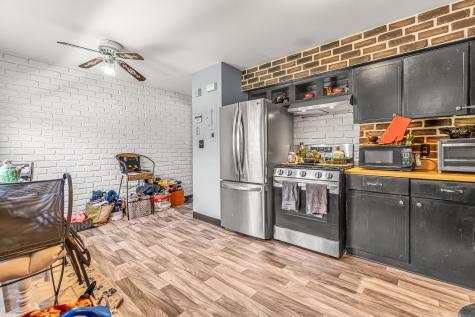 26 Karen Court Bridgeport CT 06606
