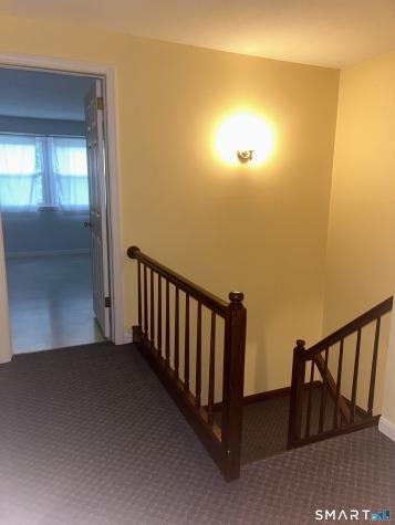 318 Dunfey Lane Windsor CT 06095