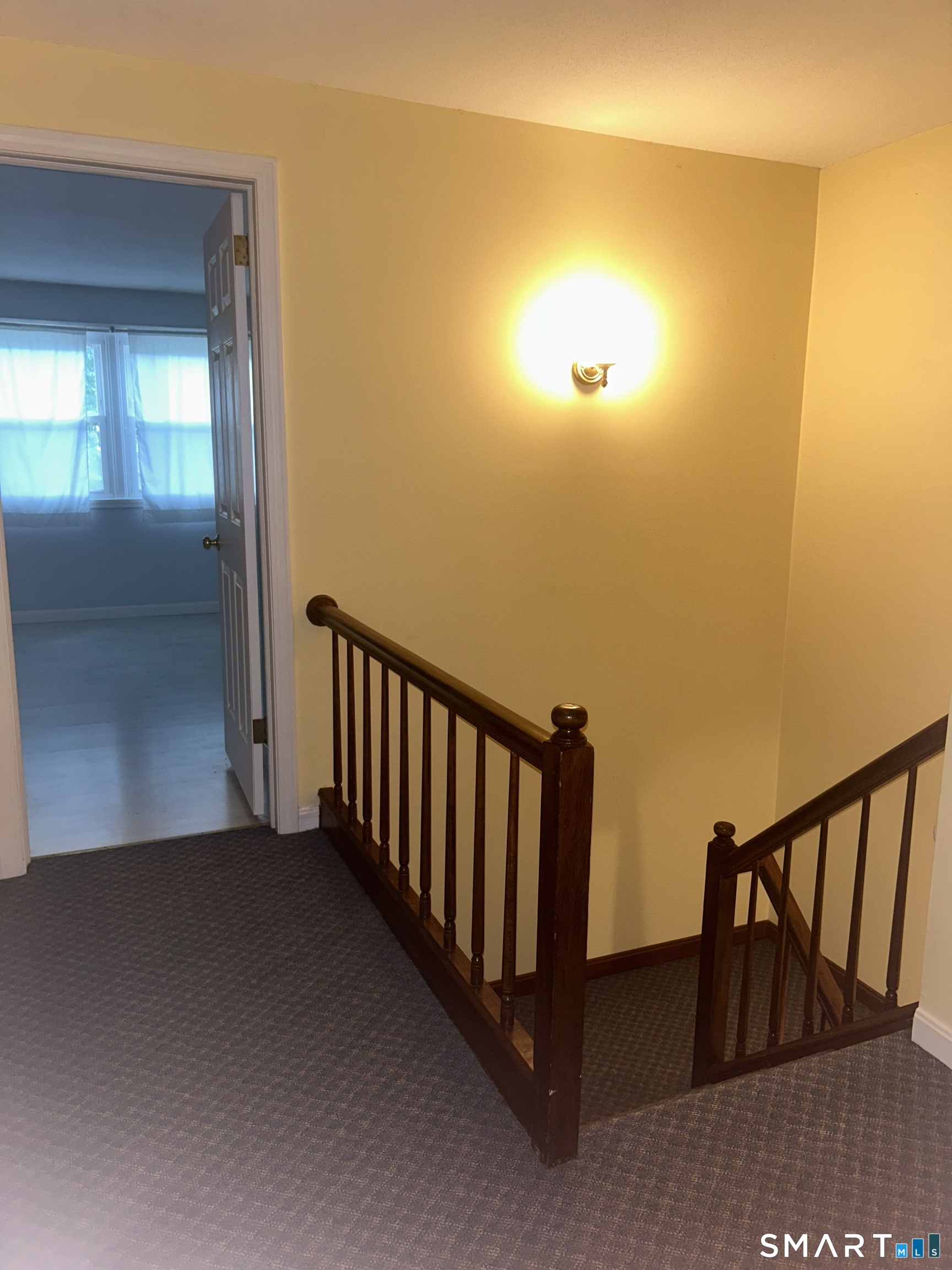 318 Dunfey Lane Windsor CT 06095