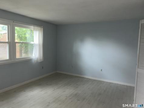 318 Dunfey Lane Windsor CT 06095