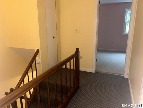 318 Dunfey Lane Windsor CT 06095