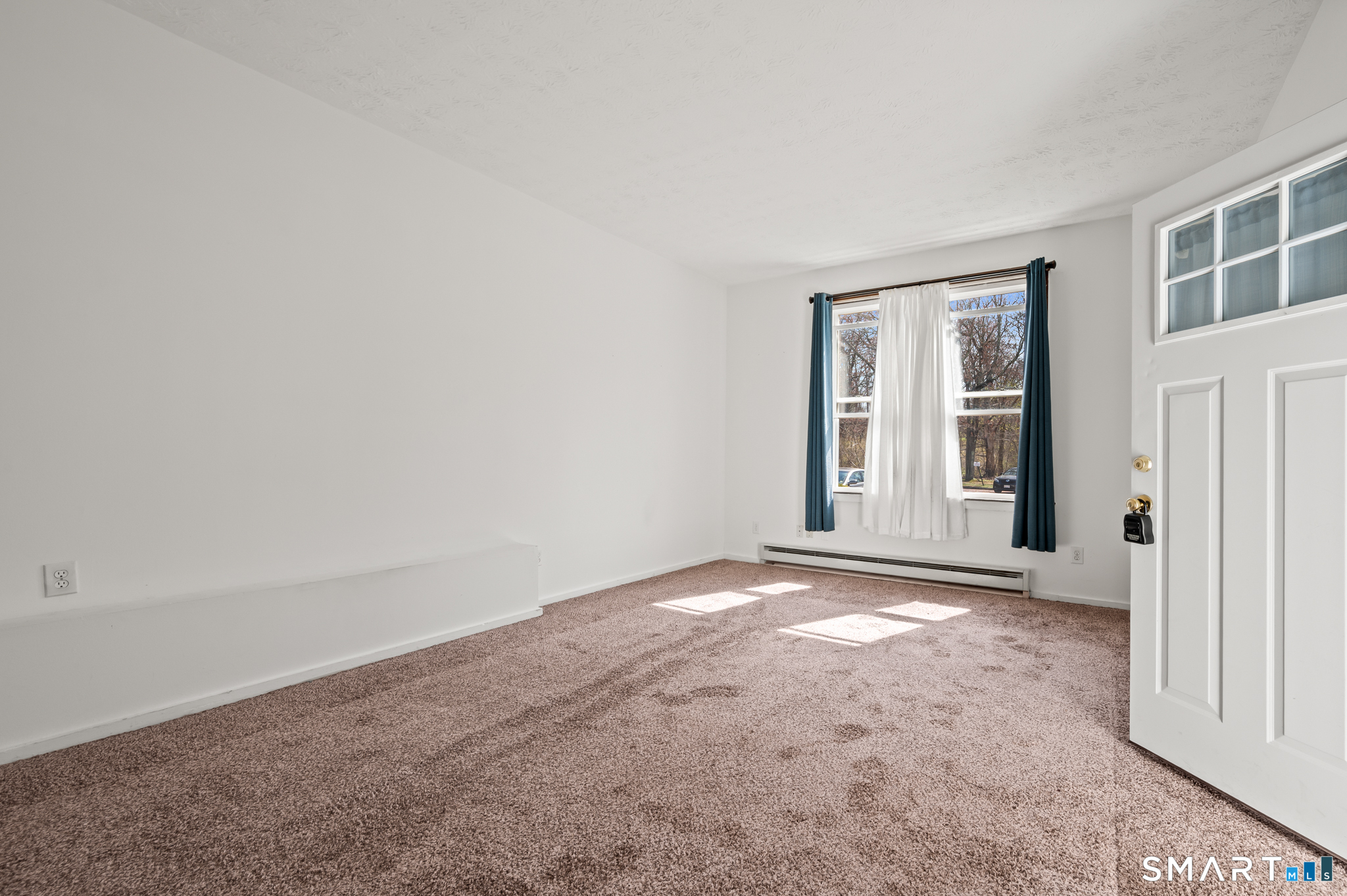 949 Pleasant Valley Road South Windsor CT 06074