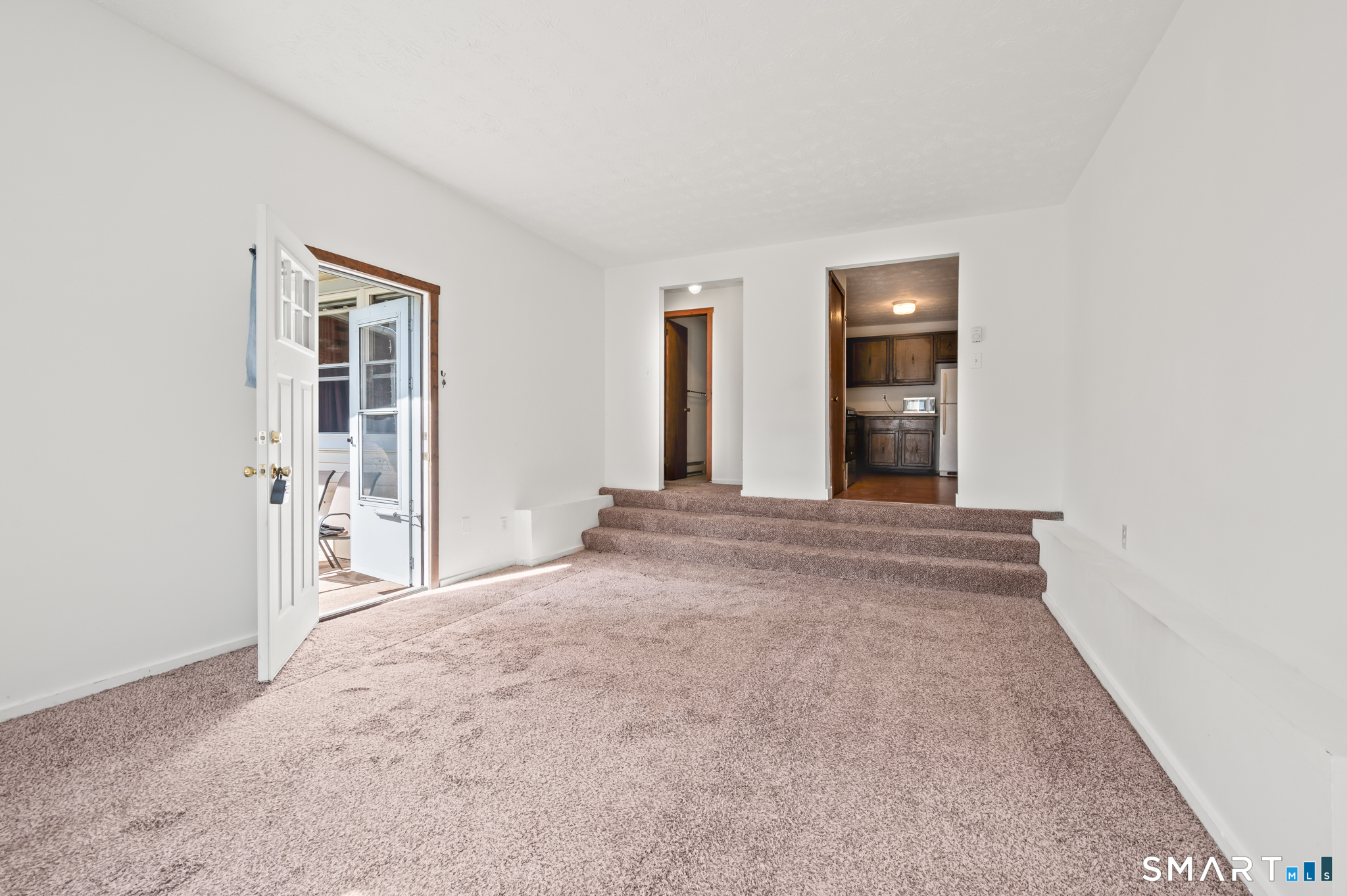 949 Pleasant Valley Road South Windsor CT 06074