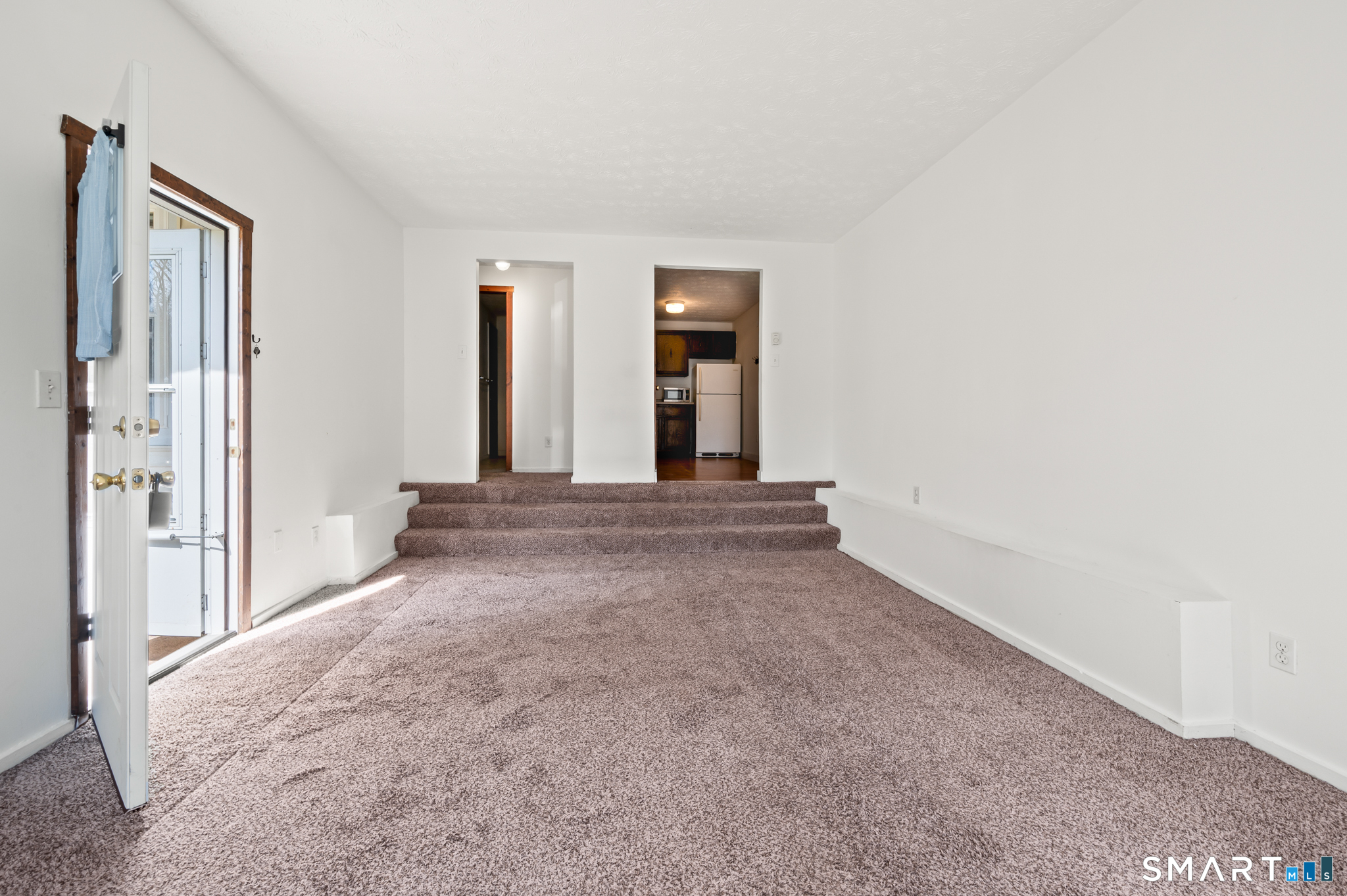 949 Pleasant Valley Road South Windsor CT 06074