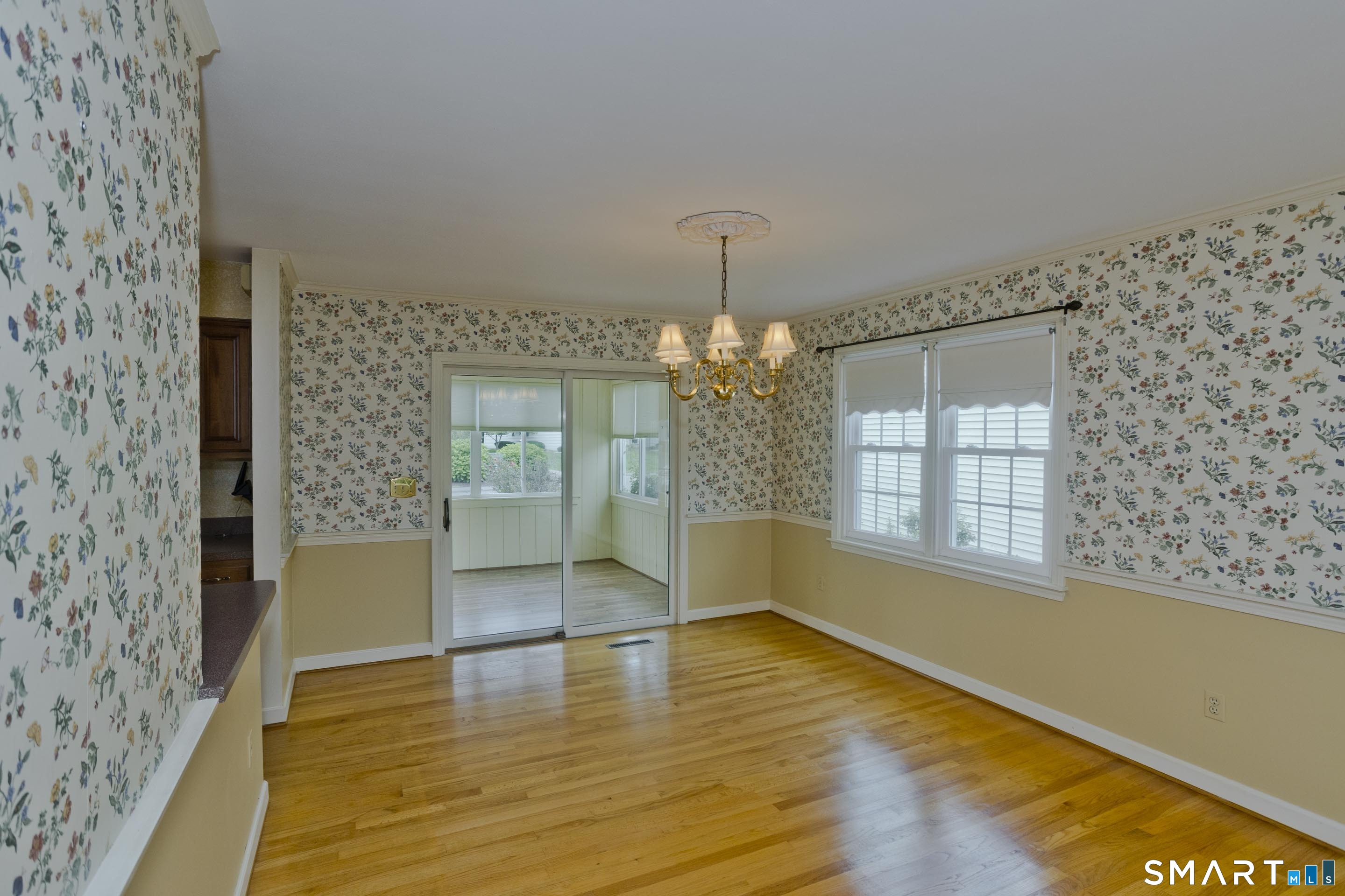 1 Strathmore Lane Suffield CT 06078