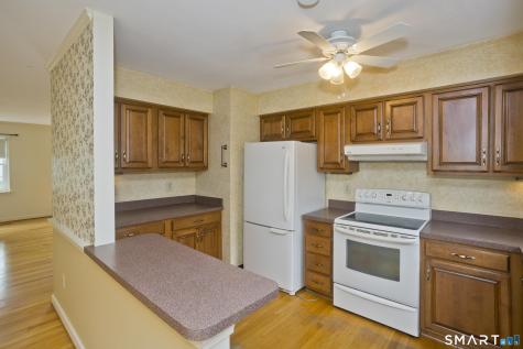 1 Strathmore Lane Suffield CT 06078