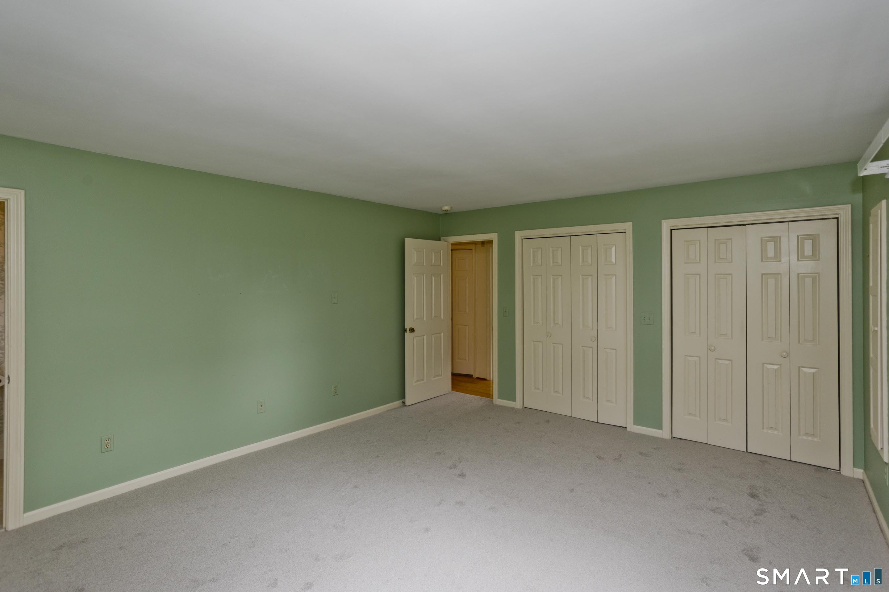 1 Strathmore Lane Suffield CT 06078