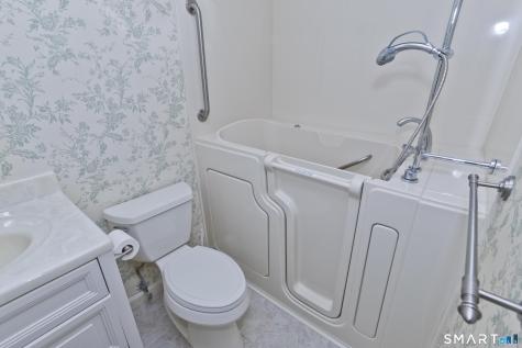 1 Strathmore Lane Suffield CT 06078