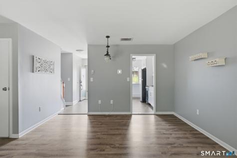 40 Chestnut Court Cromwell CT 06416