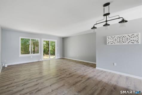 40 Chestnut Court Cromwell CT 06416