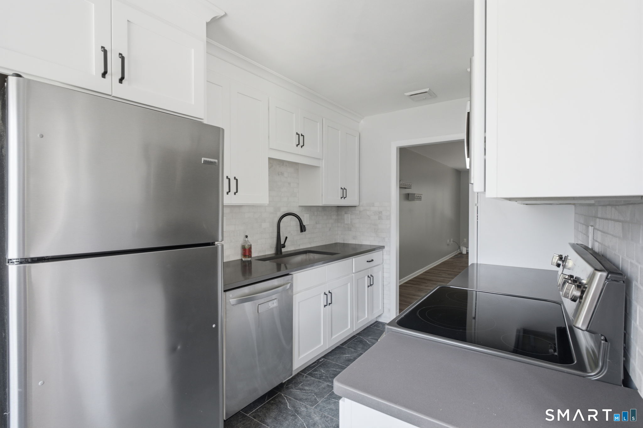 40 Chestnut Court Cromwell CT 06416