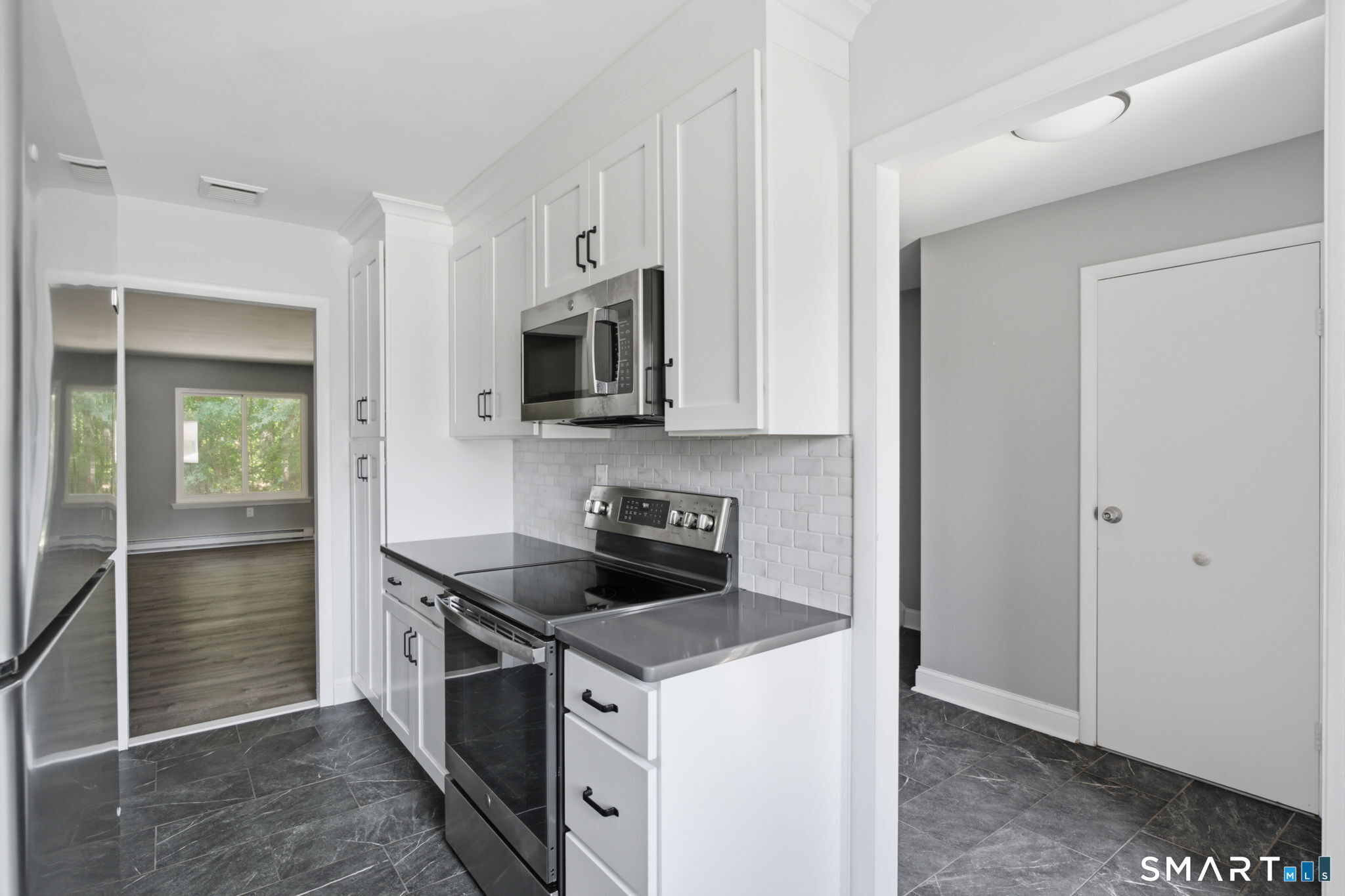 40 Chestnut Court Cromwell CT 06416