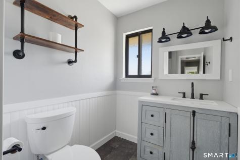 40 Chestnut Court Cromwell CT 06416