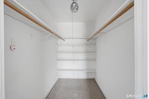 40 Chestnut Court Cromwell CT 06416
