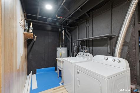 40 Chestnut Court Cromwell CT 06416
