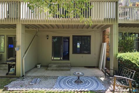 40 Chestnut Court Cromwell CT 06416