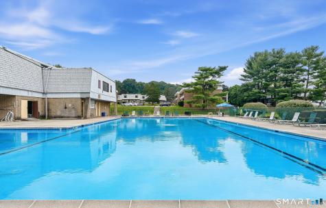 40 Chestnut Court Cromwell CT 06416