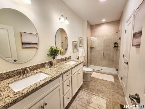137 Mulholland Way North Haven CT 06473