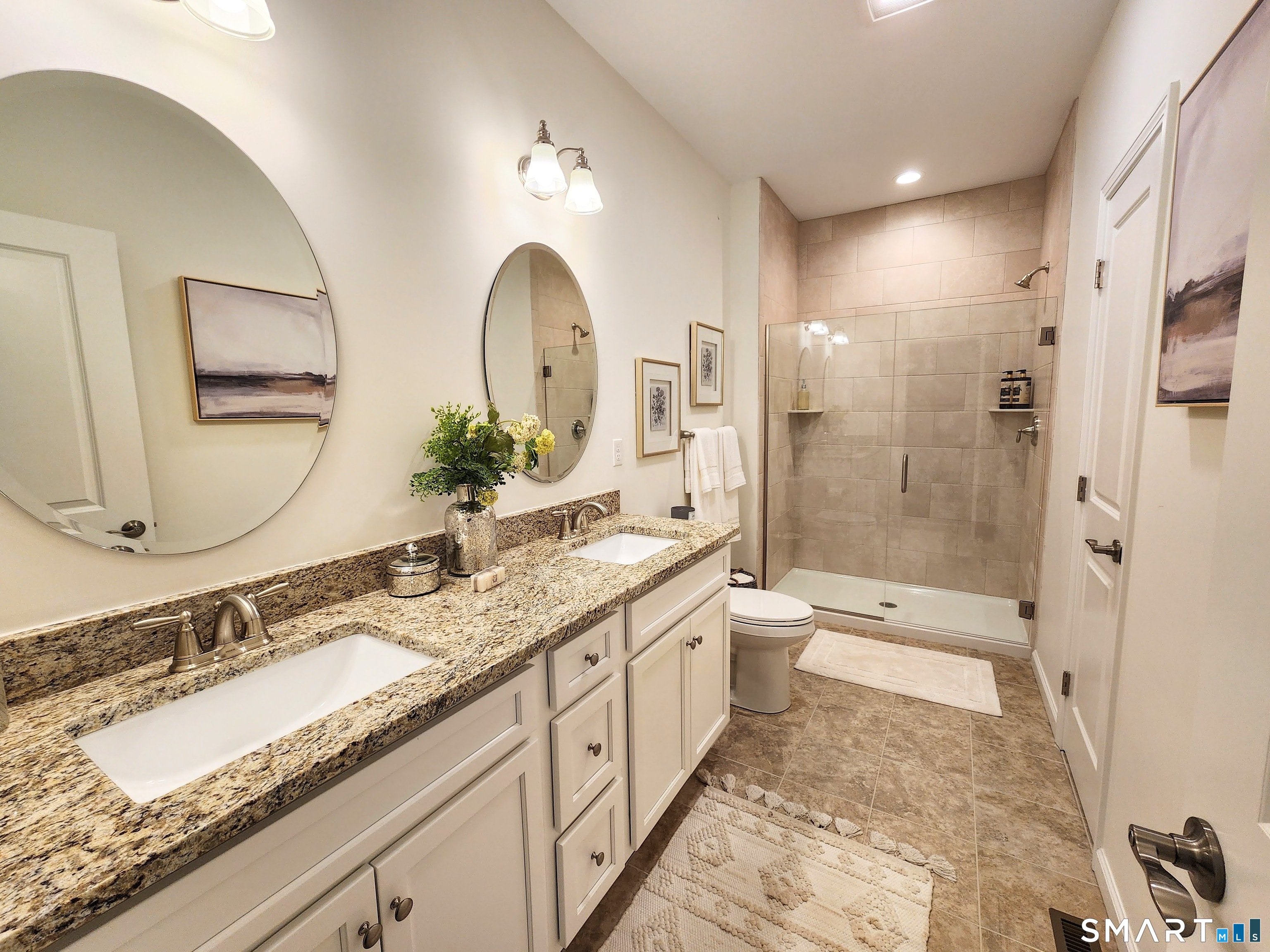 137 Mulholland Way North Haven CT 06473