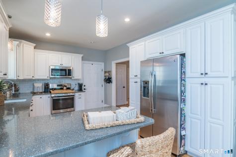 39 Greendale Drive Suffield CT 06078