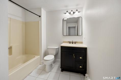 73 Brentwood Drive Wallingford CT 06492