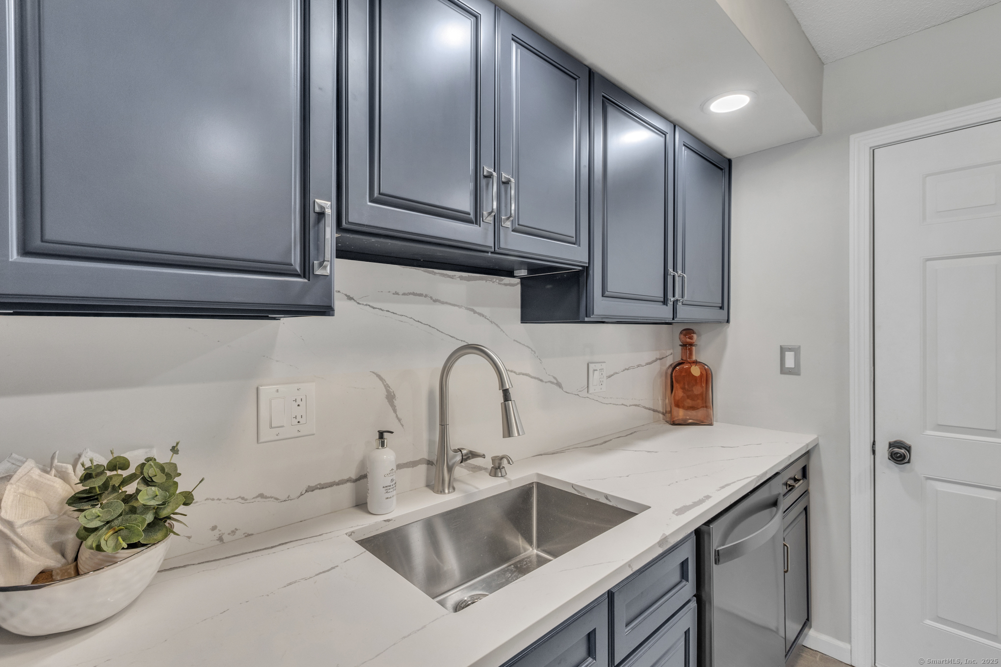 16 Maple Street Vernon CT 06066