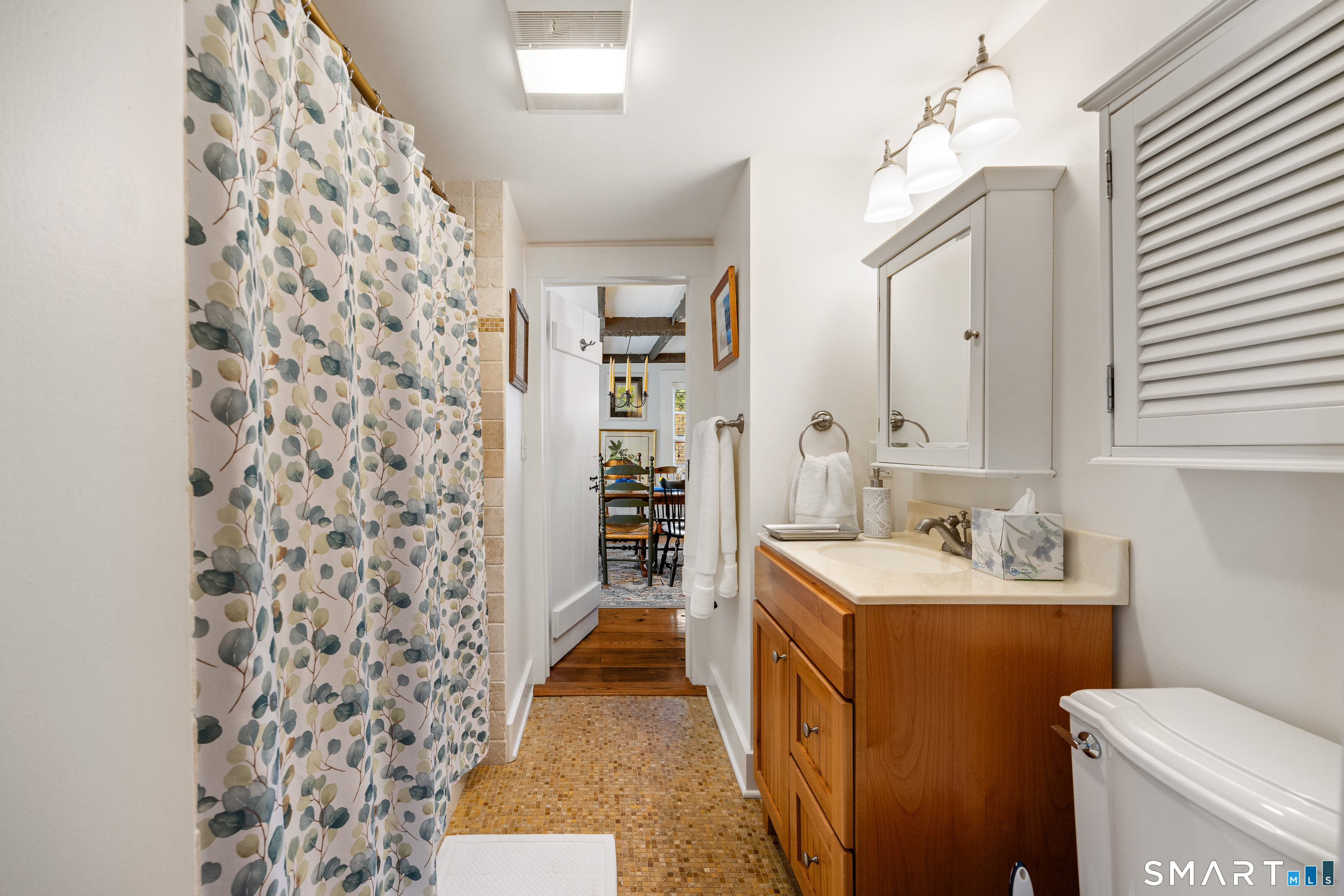 25 Stonegate Circle Cheshire CT 06410