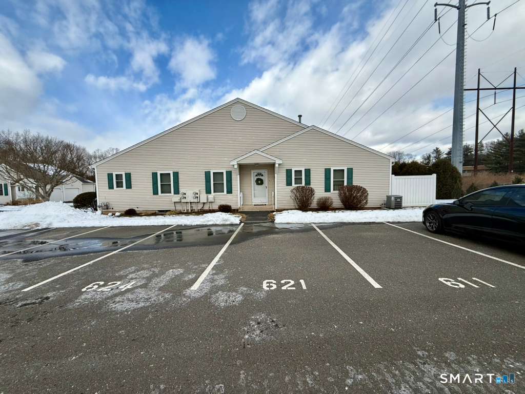 621 Overlook Path Southington CT 06489