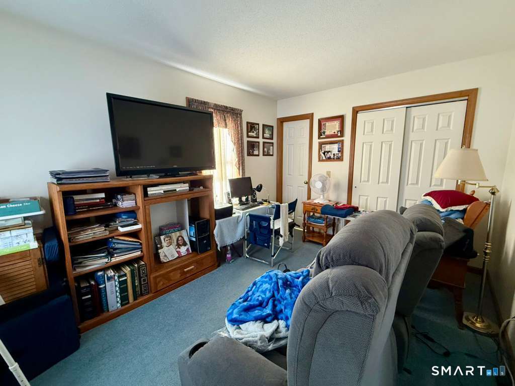 621 Overlook Path Southington CT 06489