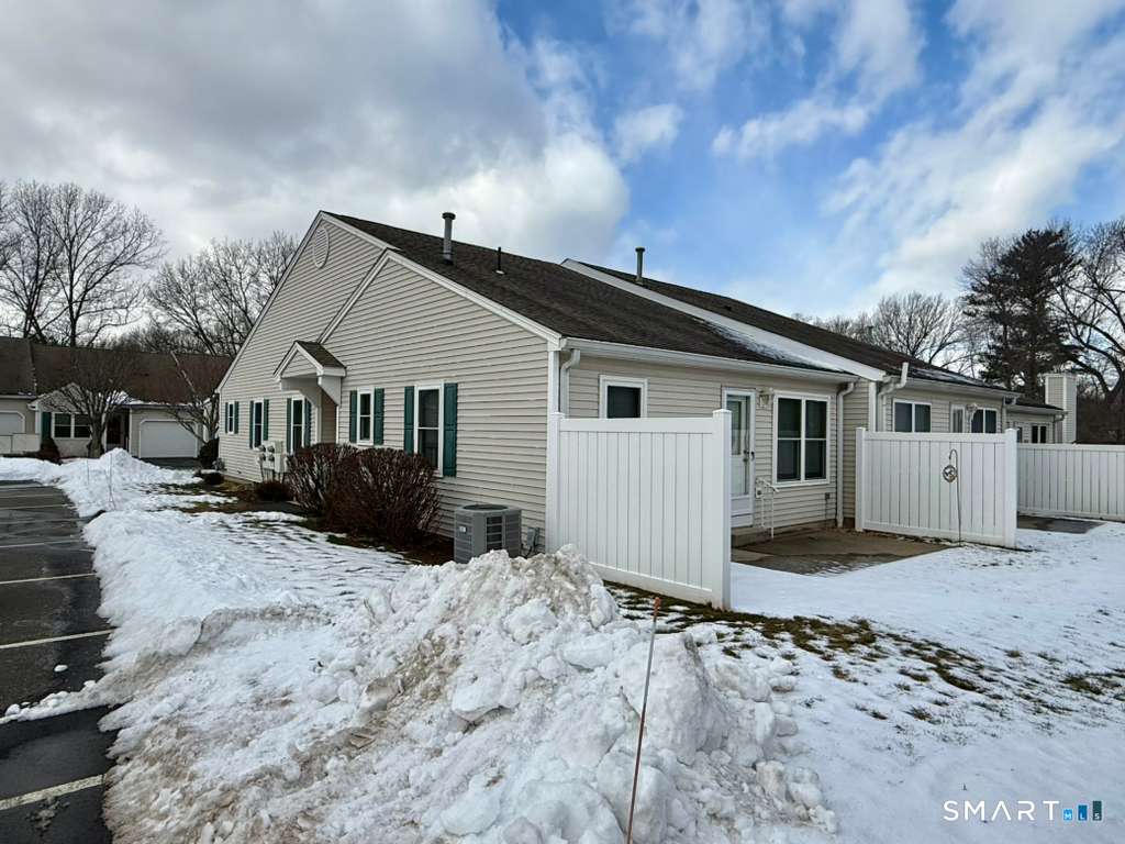 621 Overlook Path Southington CT 06489