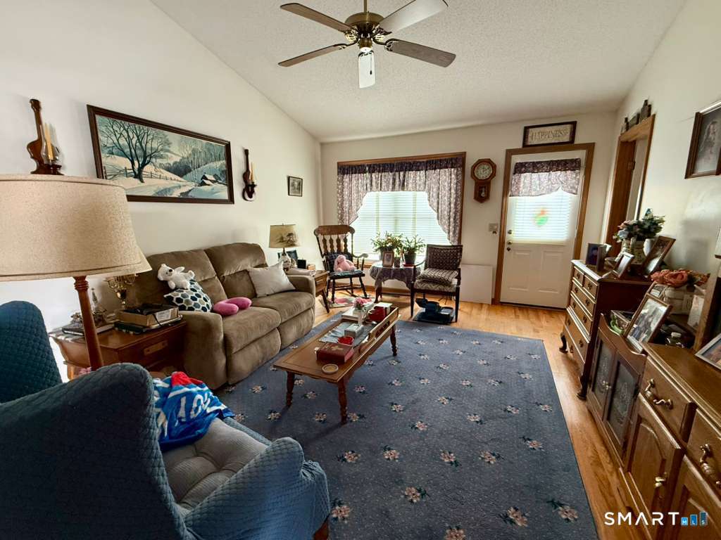 621 Overlook Path Southington CT 06489