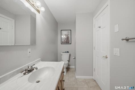 1221 Washington Street Middletown CT 06457