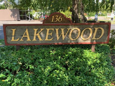 136 Pembroke Road Danbury CT 06811