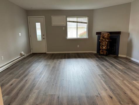 136 Pembroke Road Danbury CT 06811