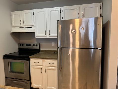 136 Pembroke Road Danbury CT 06811