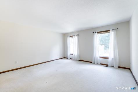 12 Michelle Lane Stonington CT 06355