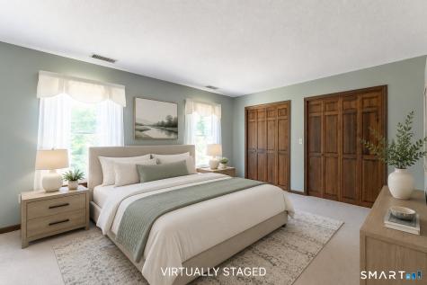 12 Michelle Lane Stonington CT 06355