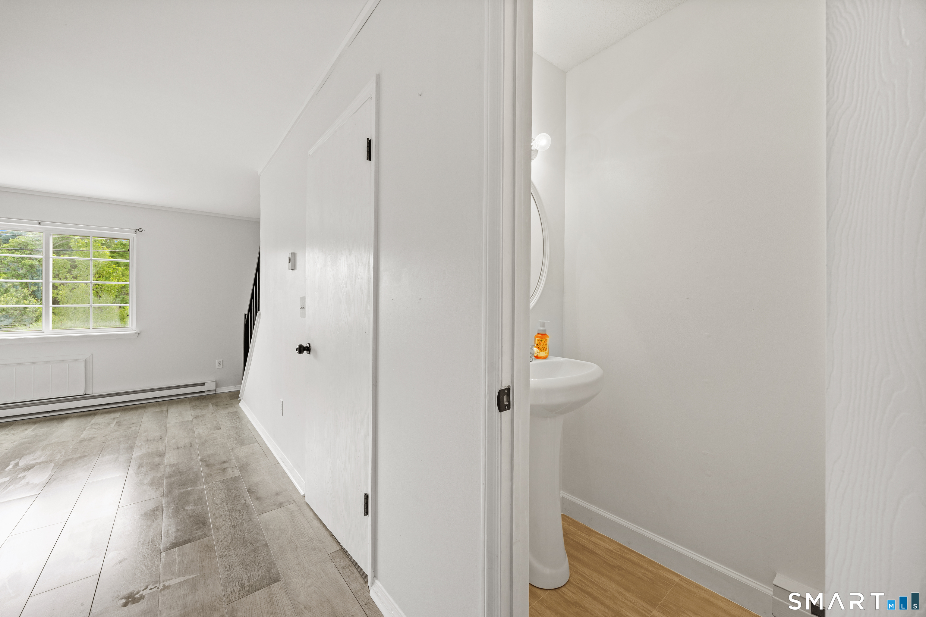 921 Hamilton Avenue Waterbury CT 06706