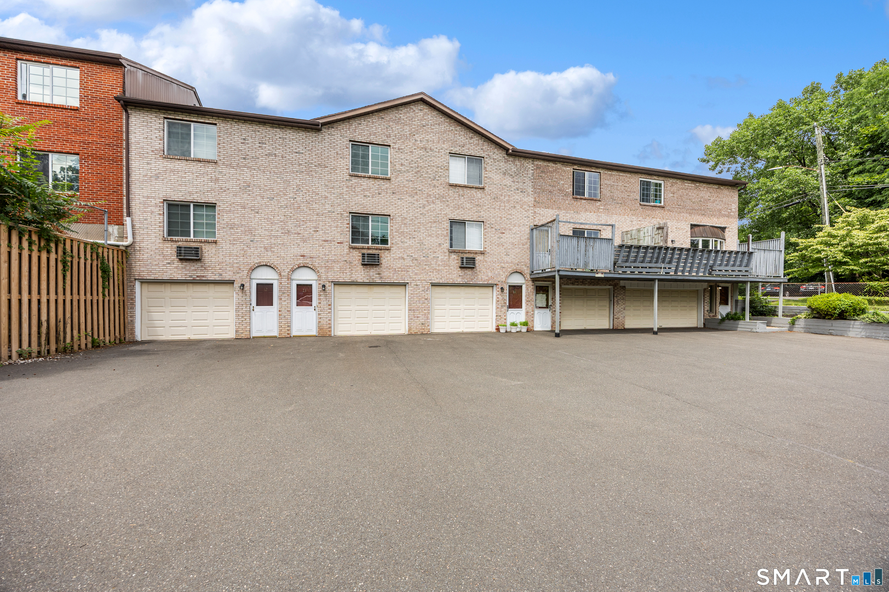 921 Hamilton Avenue Waterbury CT 06706