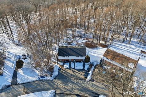 107 Woodland Drive Montville CT 06382