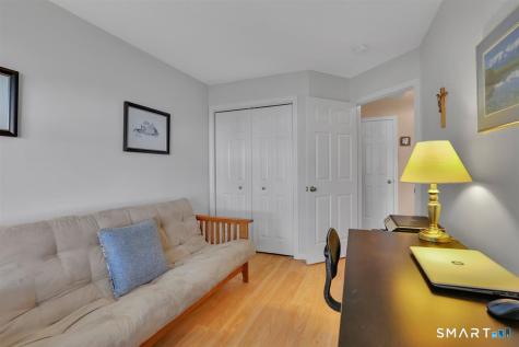 853 Glacier Way Southington CT 06489