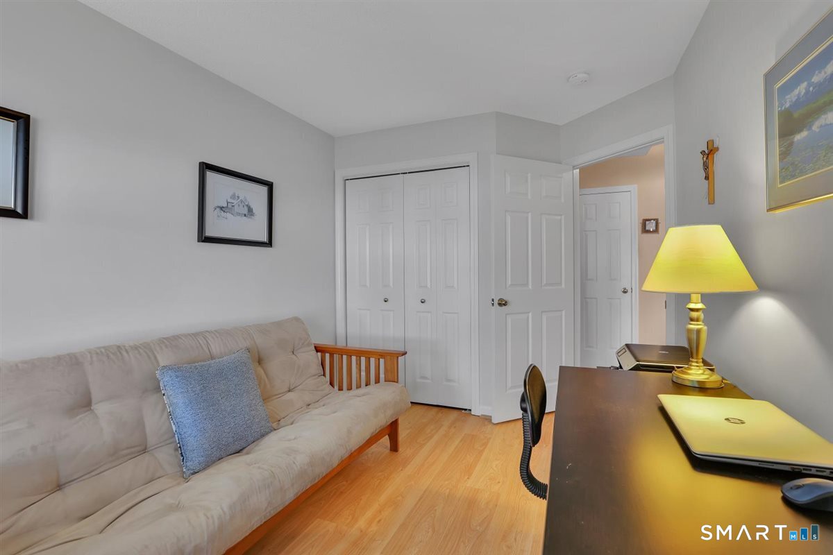 853 Glacier Way Southington CT 06489