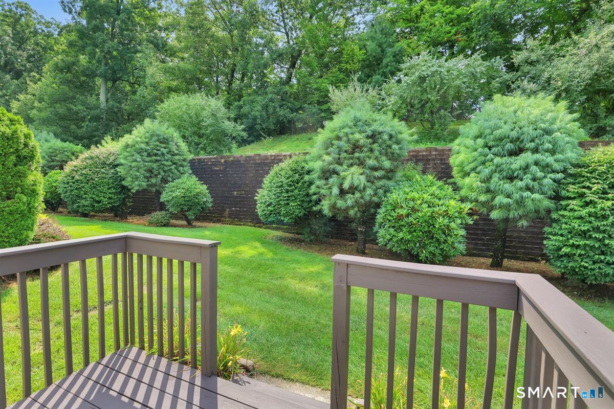 853 Glacier Way Southington CT 06489