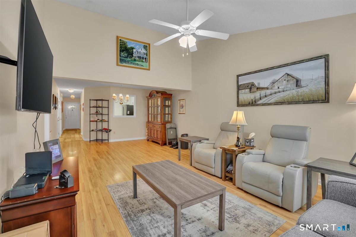 853 Glacier Way Southington CT 06489