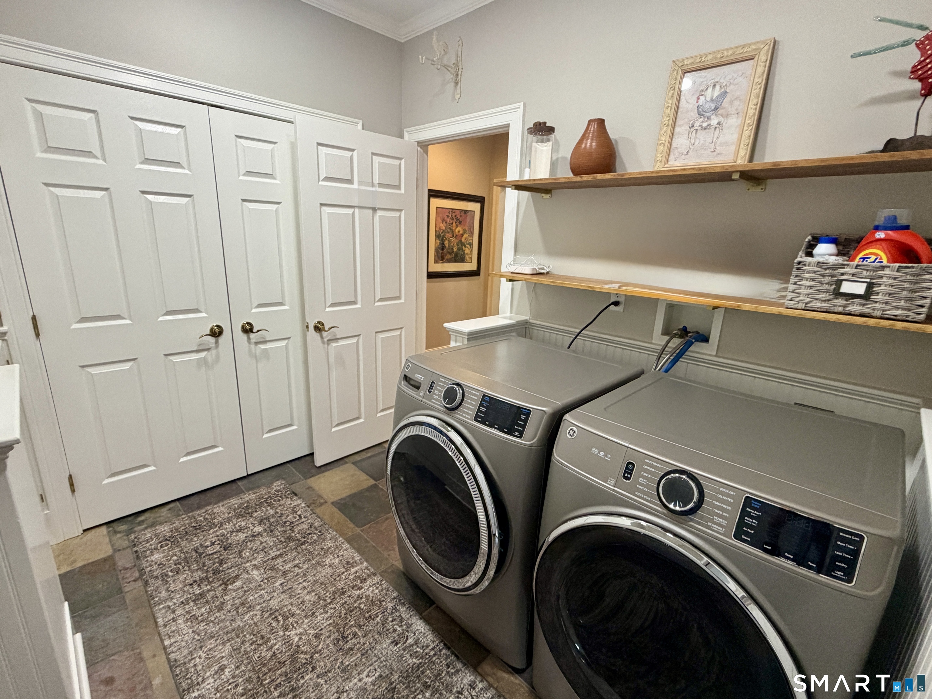 6 Winding Way Trumbull CT 06611