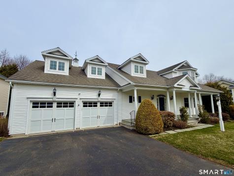 6 Winding Way Trumbull CT 06611